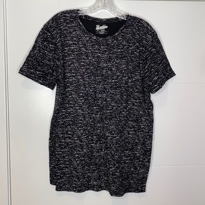 Black and white t shirt